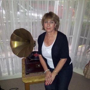 Meet your Posher, Julie